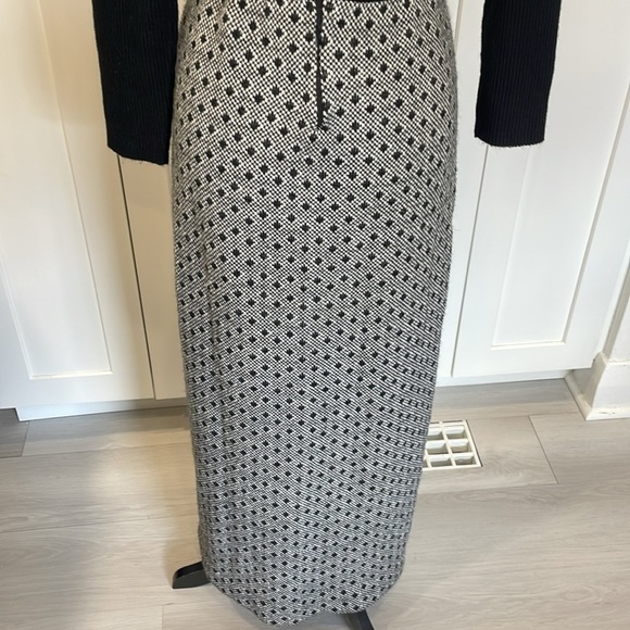 Holiday Knitwear Toronto Knit Dress - Picture 9 of 15